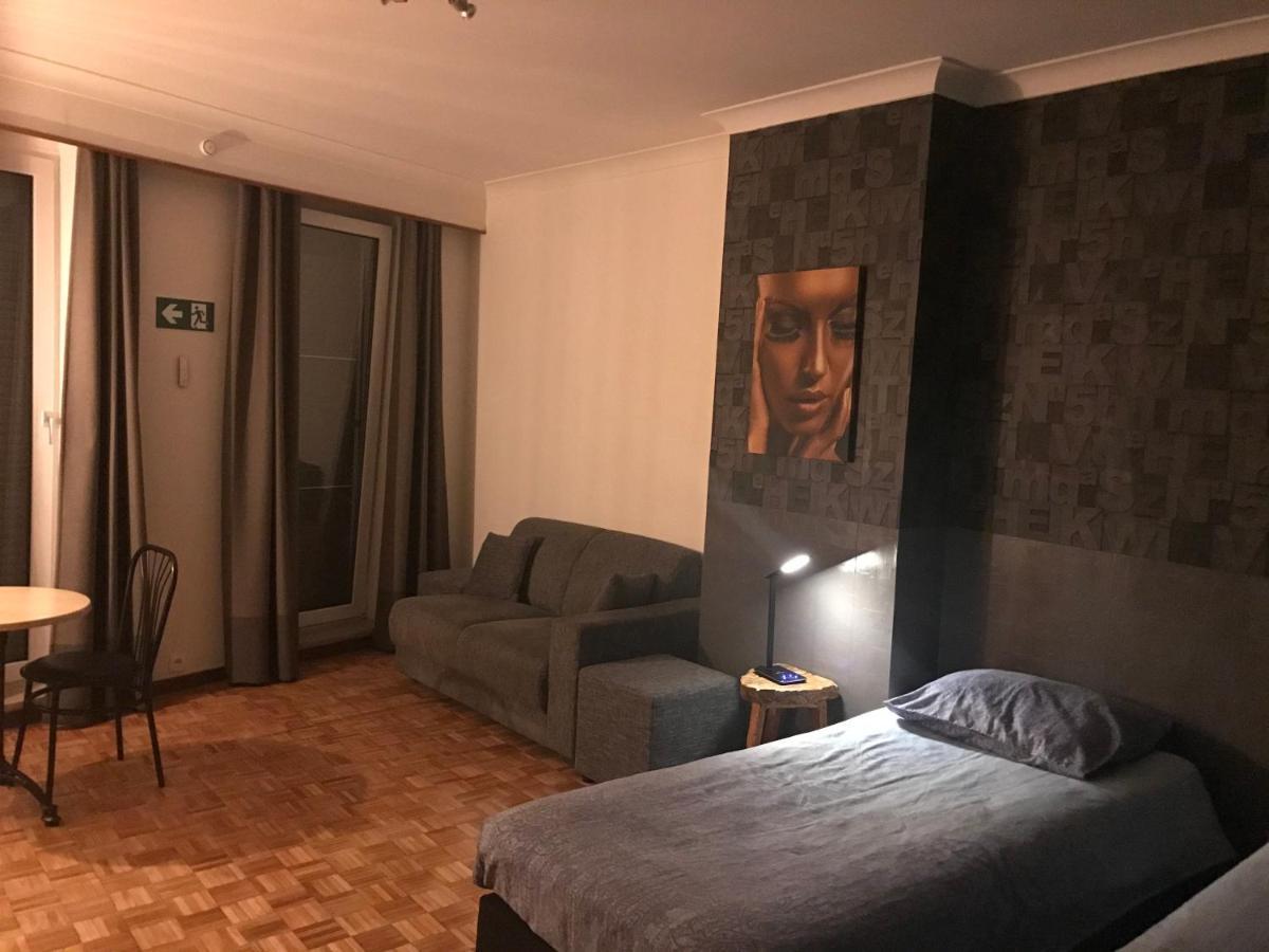Cosy Room Хаселт Екстериор снимка